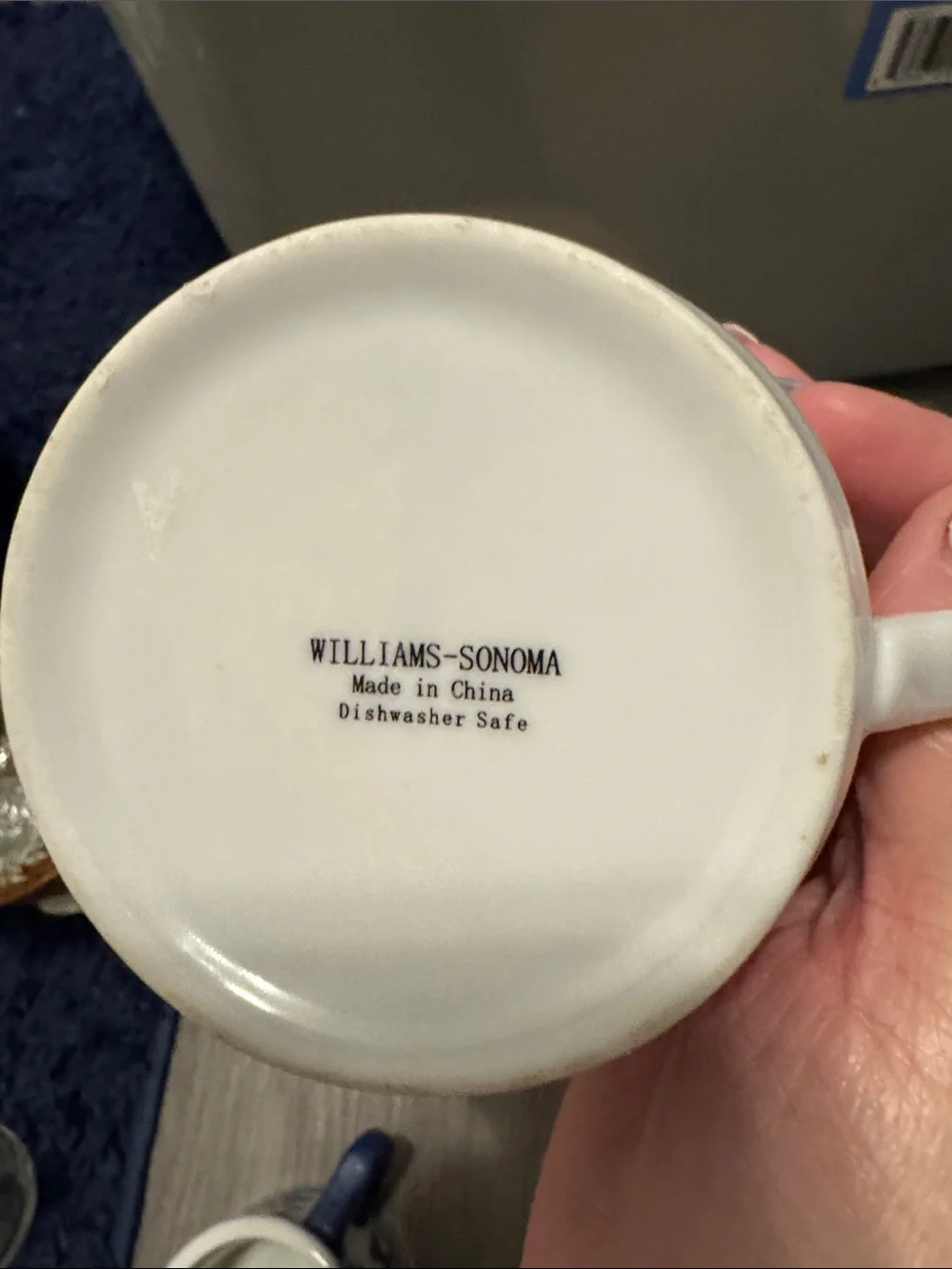 Williams-Sonoma White Ceramic Mug with Handle